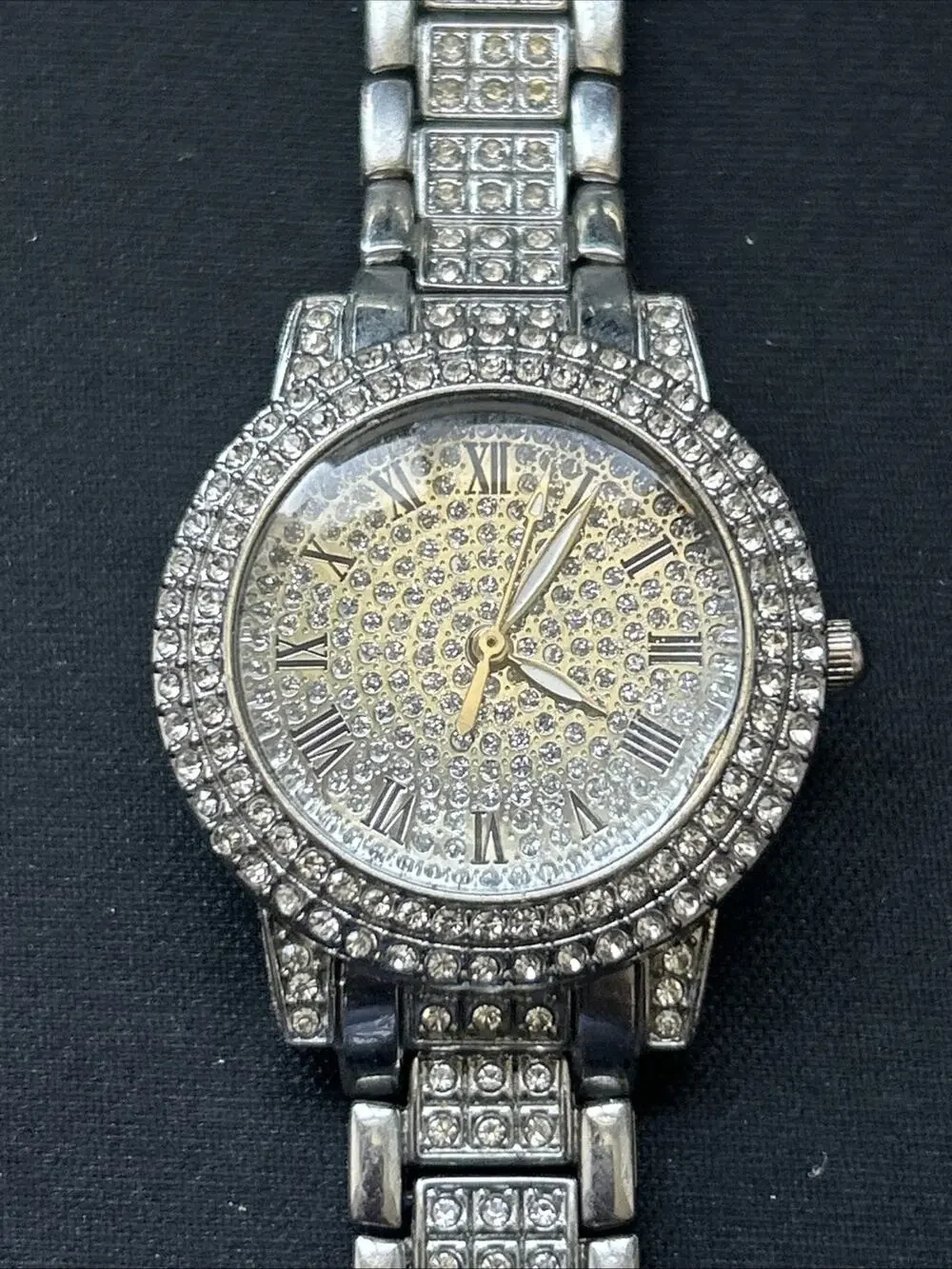 Silver Tone Rhinestones Women’s Quartz Watch